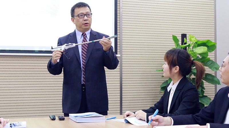 如何选择合适的考研专业课辅导老师：五大关键考量